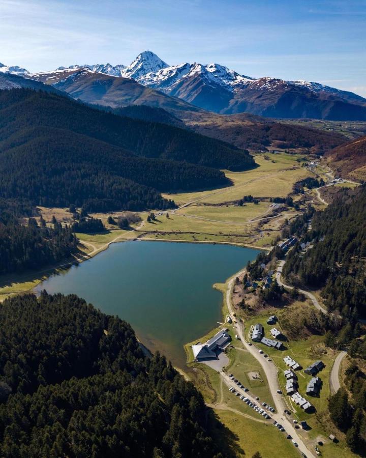 Coeur de ville, loft 3 étoiles lumineux au pied des Pyrénées Bagnères-de-Bigorre Exterior foto