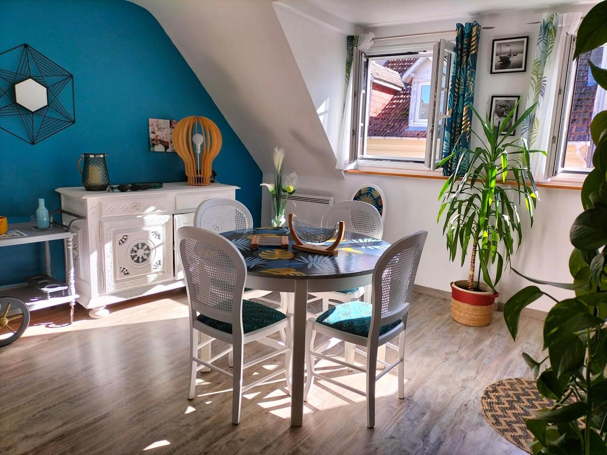 Coeur de ville, loft 3 étoiles lumineux au pied des Pyrénées Bagnères-de-Bigorre Exterior foto